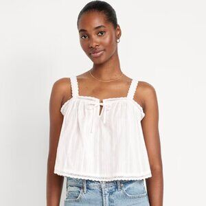 Old Navy Eyelet Cropped Tank size S Petite NWOT